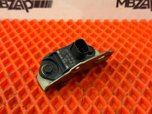 Датчик ускорения Mercedes W221 a0045423418