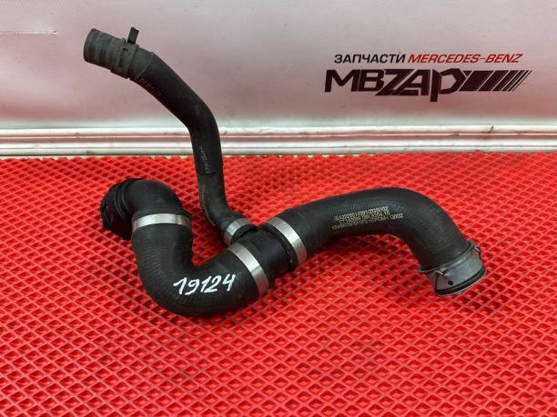 Патрубок охлаждения Mercedes W222 a2225014891