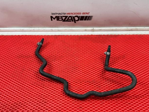 Трубка расширительного бачка Mercedes W221 a2215012825