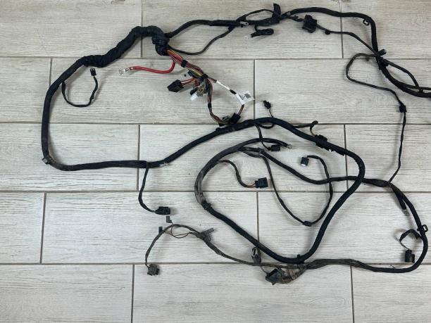 Проводка подкапотная Mercedes W221 a2215408008