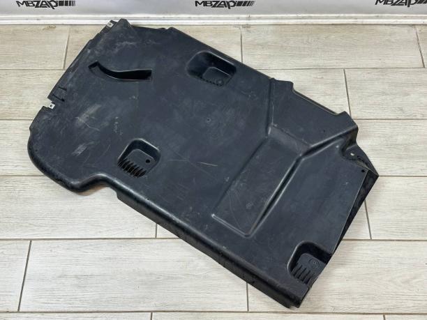 Защита днища задняя Mercedes w213 a2135242700