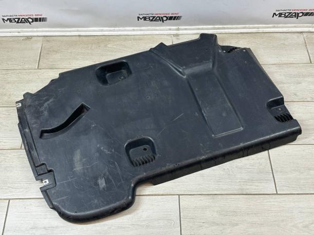 Защита днища задняя Mercedes w213 a2135242700