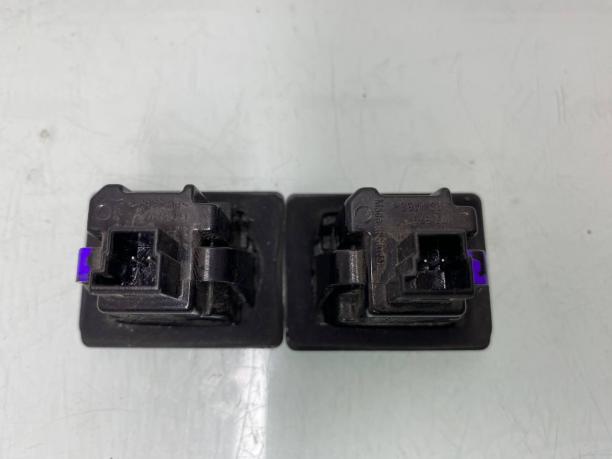 Фонарь номерного знака Mercedes W447 V a0999061504