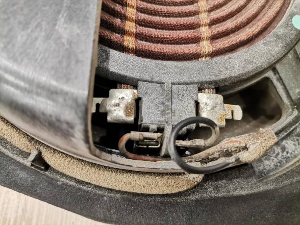 Динамик передней левой двери Mercedes W221 a2218205802