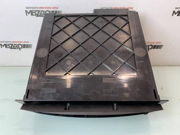 CD-чейнджер Mercedes W211 a2116803152