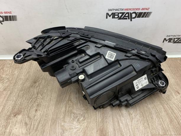Фара левая Mercedes W213 a2139066701