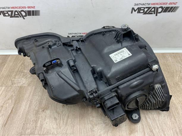 Фара левая биксенон Mercedes W212 a2128200939
