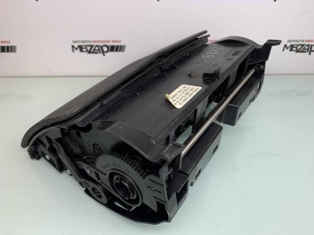 Монитор центральный Mercedes W204 a2048205497