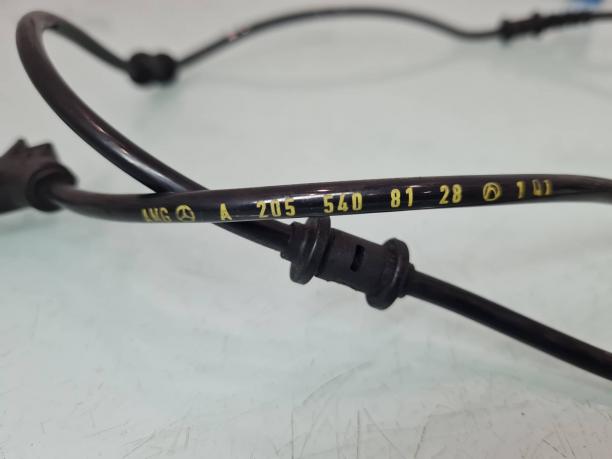 Провод датчика колодок передний Mercedes W205 a2055408128