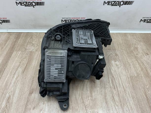 Фара правая Mercedes w213 a2139062606