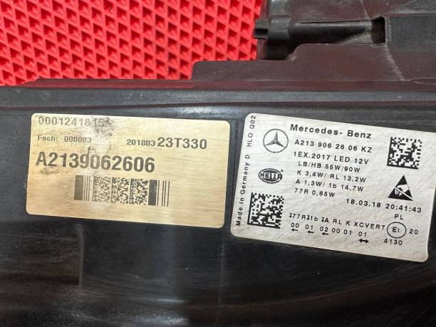 Фара правая Mercedes w213 a2139062606