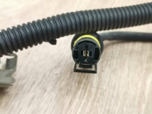 Провод стартер генератор Mercedes W211 a2114406209