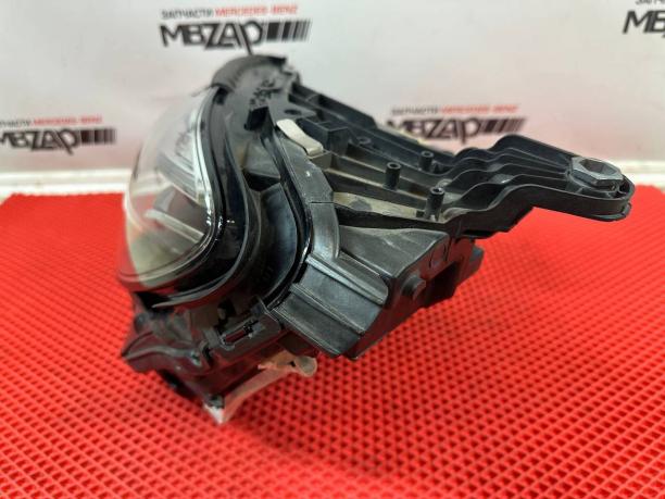 Фара левая Mercedes w213 a2139062506