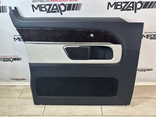 Обшивка сдвижной двери Mercedes W447 a4477307100