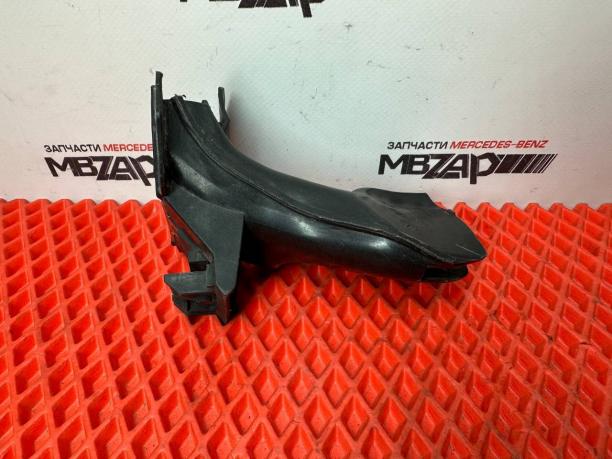 Штуцер naca правый Mercedes W222 a2225280209