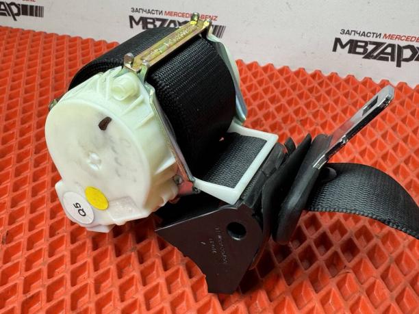 Ремень безопасности середина Mercedes W221 a2218602085