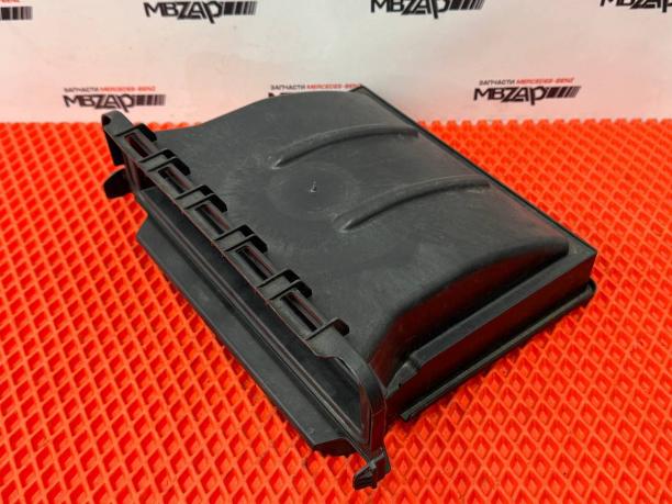 Корпус воздухозаборника Mercedes W213 a2138307400