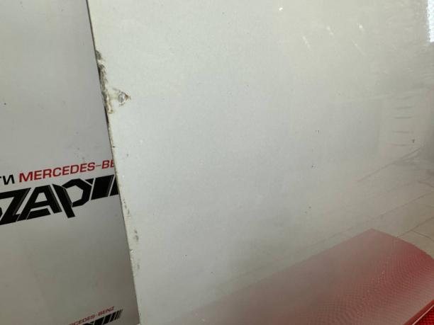 Дверь сдвижная правая Mercedes W447 a4477305000