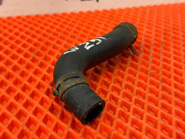 Патрубок отопителя Mercedes W251 a2515061035
