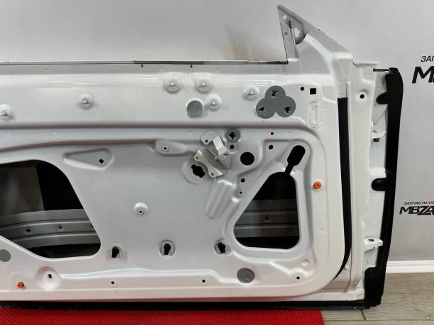 Дверь правая Mercedes C238 a2387209807