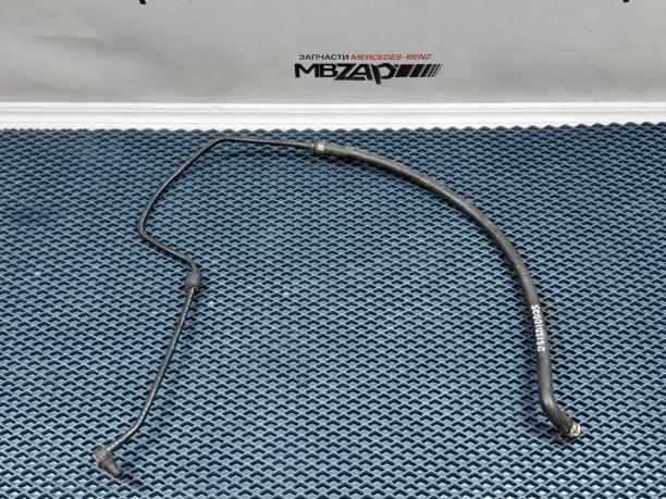 Трубка вентиляции Mercedes  W251 a2515010025