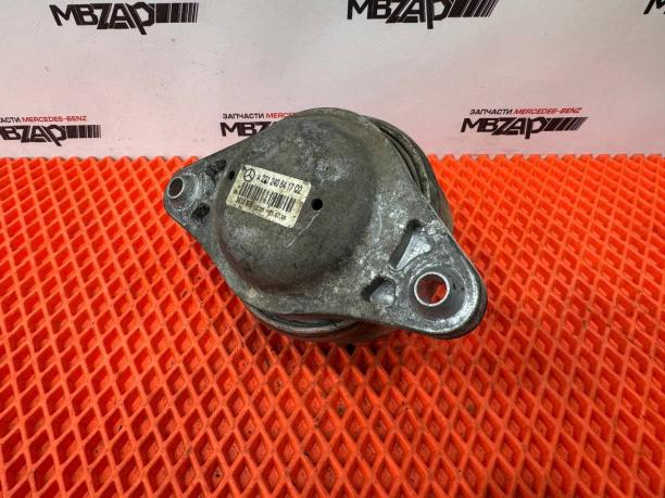 Опора двигателя Mercedes W221 a2722230704