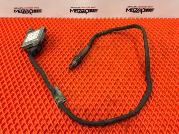 Лямбда зонд Mercedes W205 a0009050208