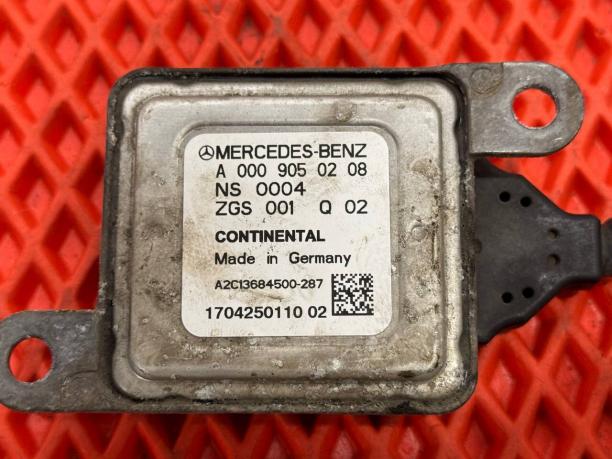 Лямбда зонд Mercedes W205 a0009050208