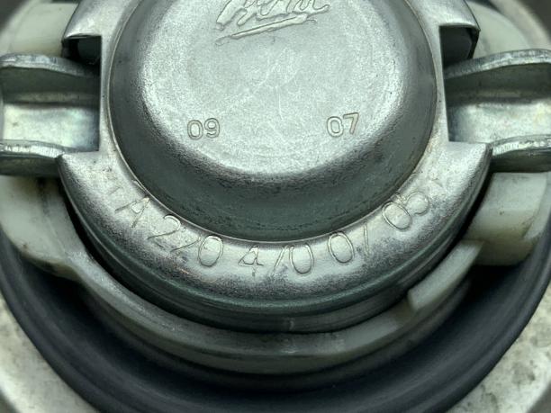 Крышка топливного бака Mercedes W221 a2204700705