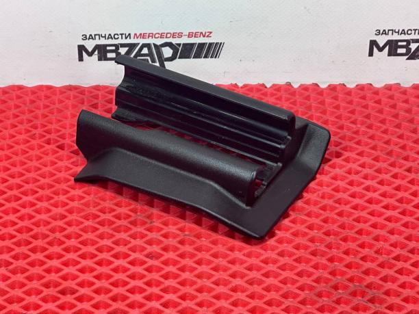 Накладка салазки сиденья правая Mercedes W212 a2129191220