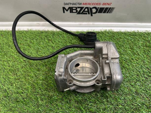 Дроссельная заслонка правая Mercedes W140 a0001413925