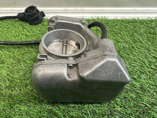 Дроссельная заслонка правая Mercedes W140 a0001413925