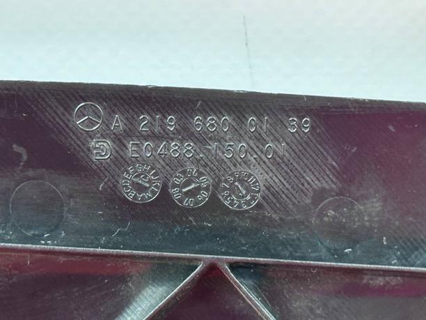 Накладка торпеды слева Mercedes W219 a2196800139