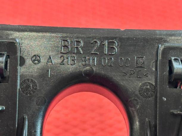 Накладка датчика дождя Mercedes W213 a2138110200