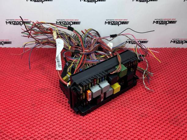 Блок предохранителей подкапотный Mercedes X253 a2535409715