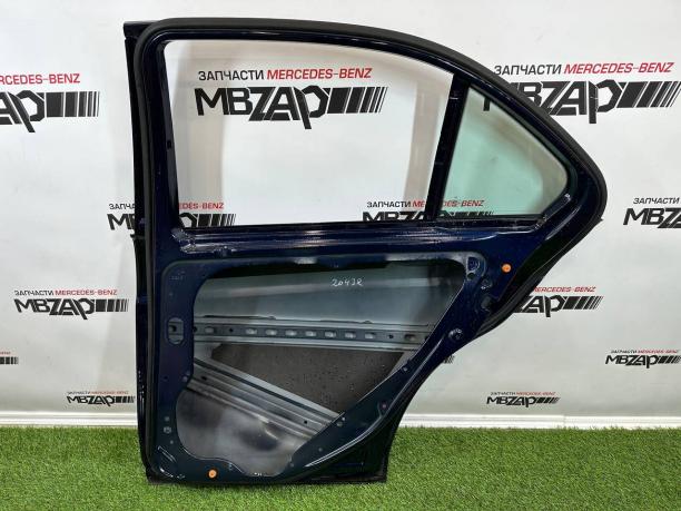 Дверь задняя правая Mercedes W204 a2047300205