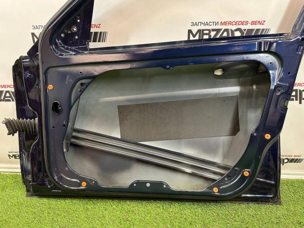 Дверь передняя правая Mercedes W204 a2047200205