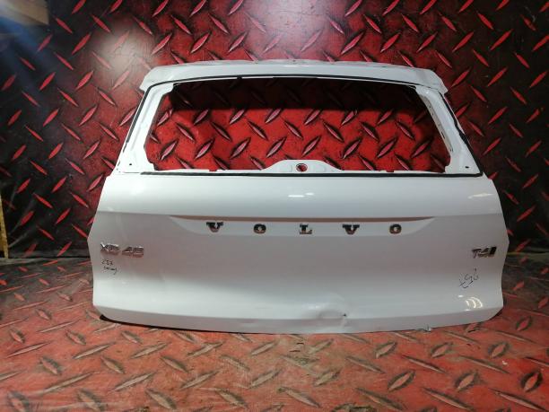 Крышка багажника Volvo XC40 XC 40 31690700