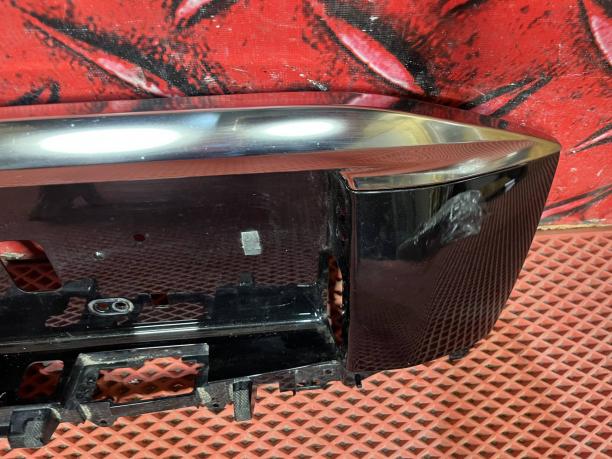 Накладка крышки багажника Lexus GX 460 7681160907C1
