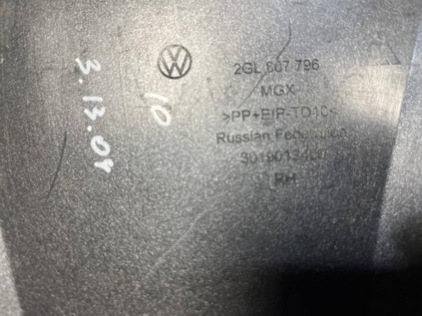 Бампер передний правая часть Volkswagen Taos 2GL807796GRU
