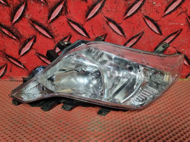 Фара левая Toyota Land Cruiser Prado 150 2013-2017 8117060J00