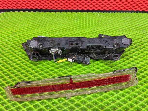 ПТФ левый Range Rover Vogue 5 L460 LR152299