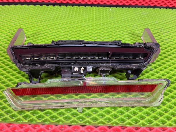 ПТФ левый Range Rover Vogue 5 L460 LR152299