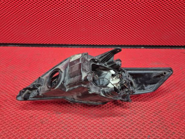 Фара правая Ford Mondeo 4 1802029