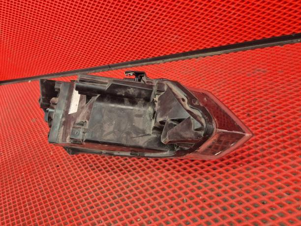 Фара левая Volkswagen Polo седан 6RU941015