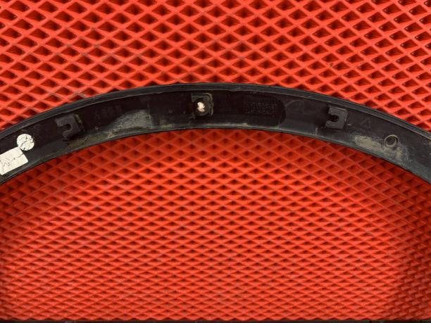 Молдинг переднего правого крыла Geely Coolray SX11 6073056500