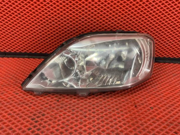 Фара левая Lada Largus Renault Logan 09-14 260602739R