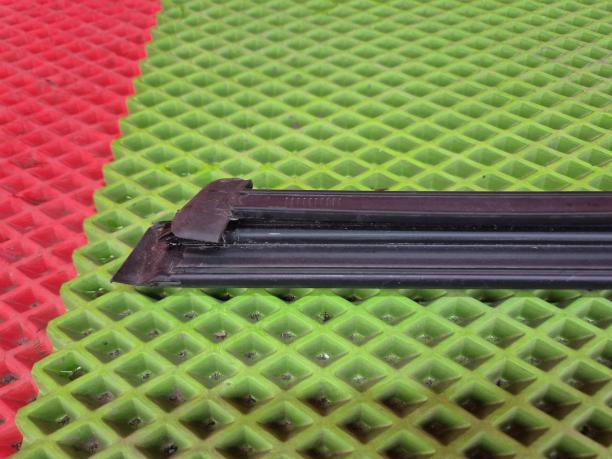 Бархотка внутренняя передняя правая BMW X5 G05 51337428676
