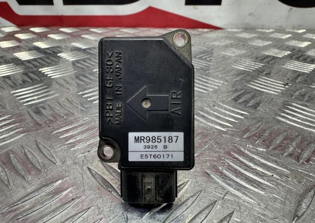 Расходомер воздуха Дмрв Mitsubishi Grandis MR985187