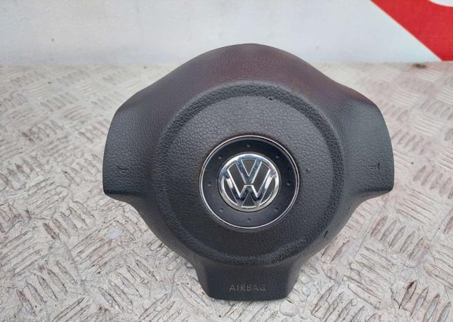 Подушка безопасности в руль Volkswagen Golf 6 5K0880201J